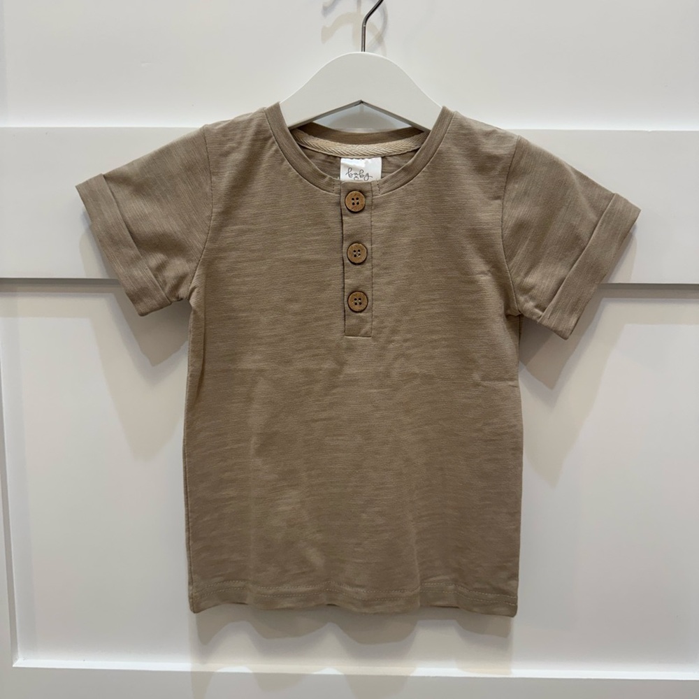 Baby Blueberrie Brown Button-Front Kids Tee NWT SIZE 2T